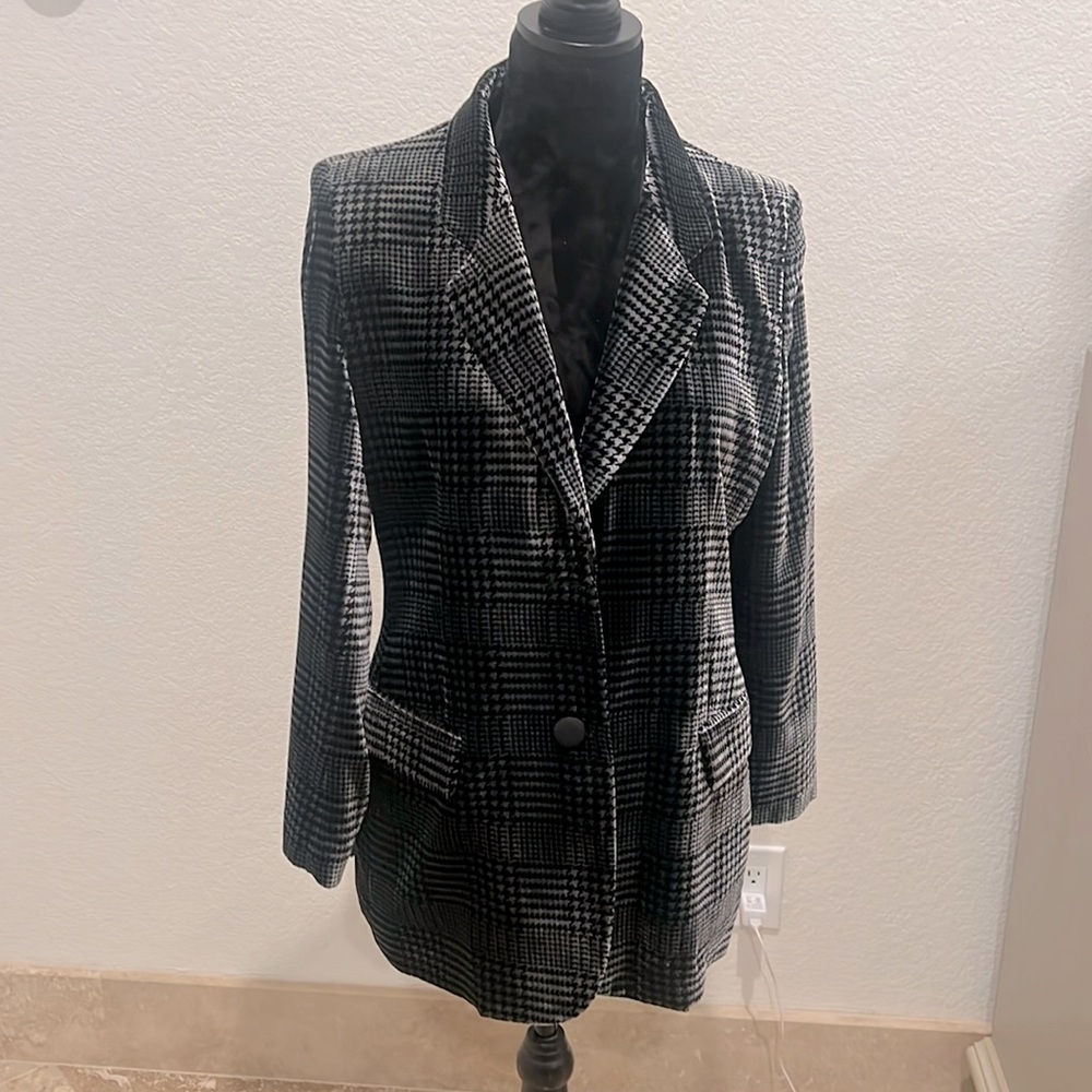 Emporio Armani black and silvery blazer